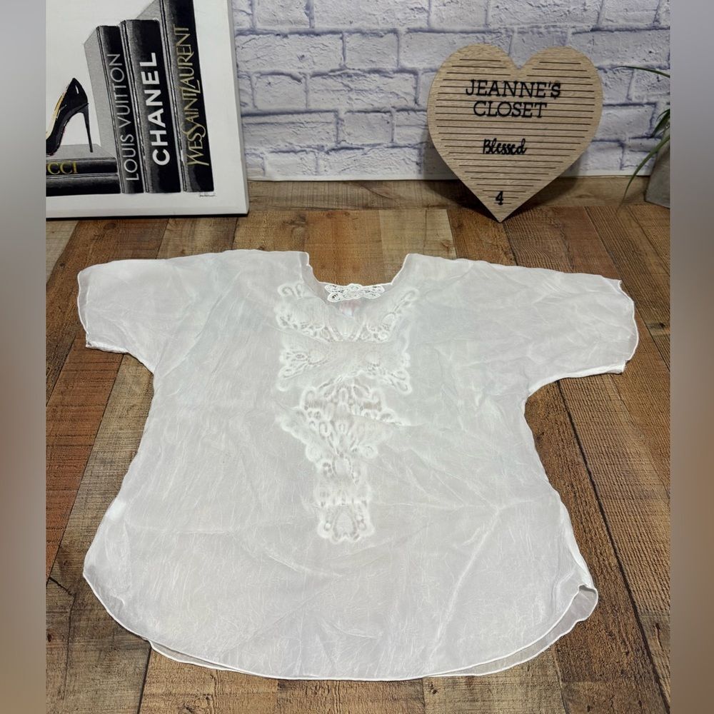 Johnny Was White Eyelet Top Size M
